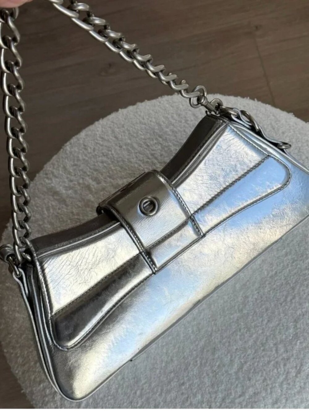 Balenciaga - Lindsay bag - Picture 3 of 12